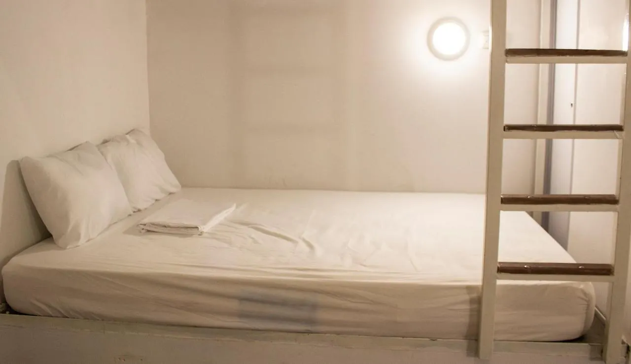 Birds Hostel Cartagena 0*,